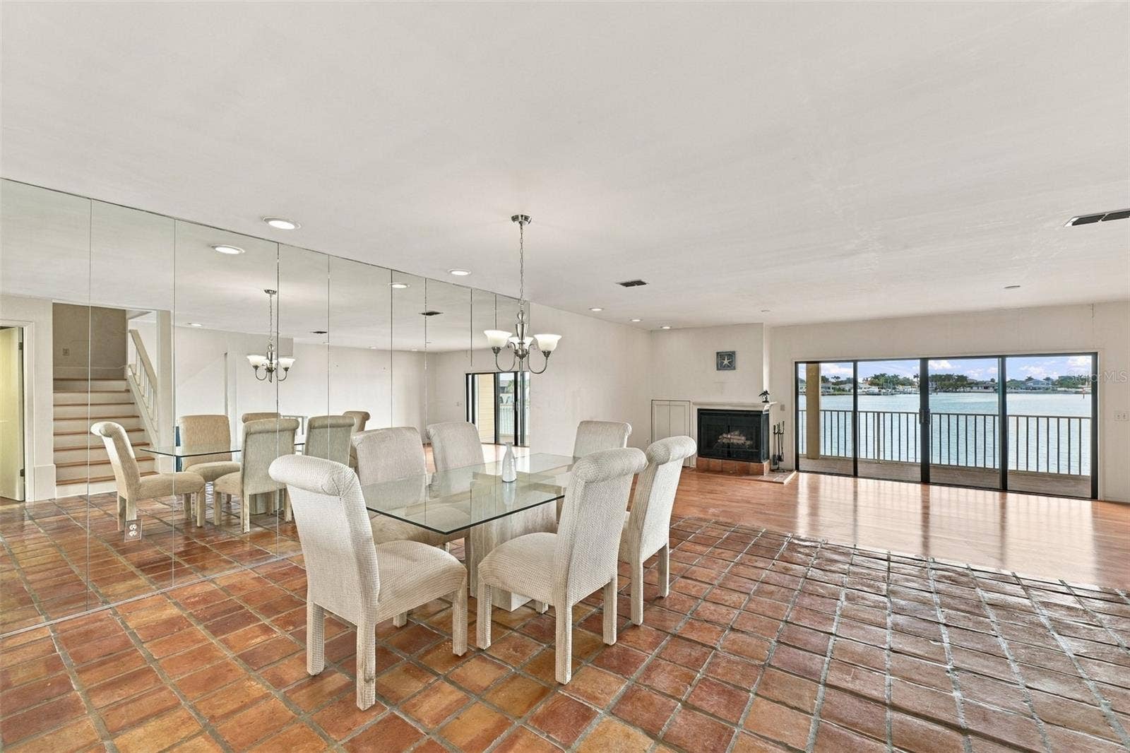 535 HAVEN POINT DRIVE, Treasure Island, FL 33706 535 HAVEN POINT DRIVE, Treasure Island, FL 33706