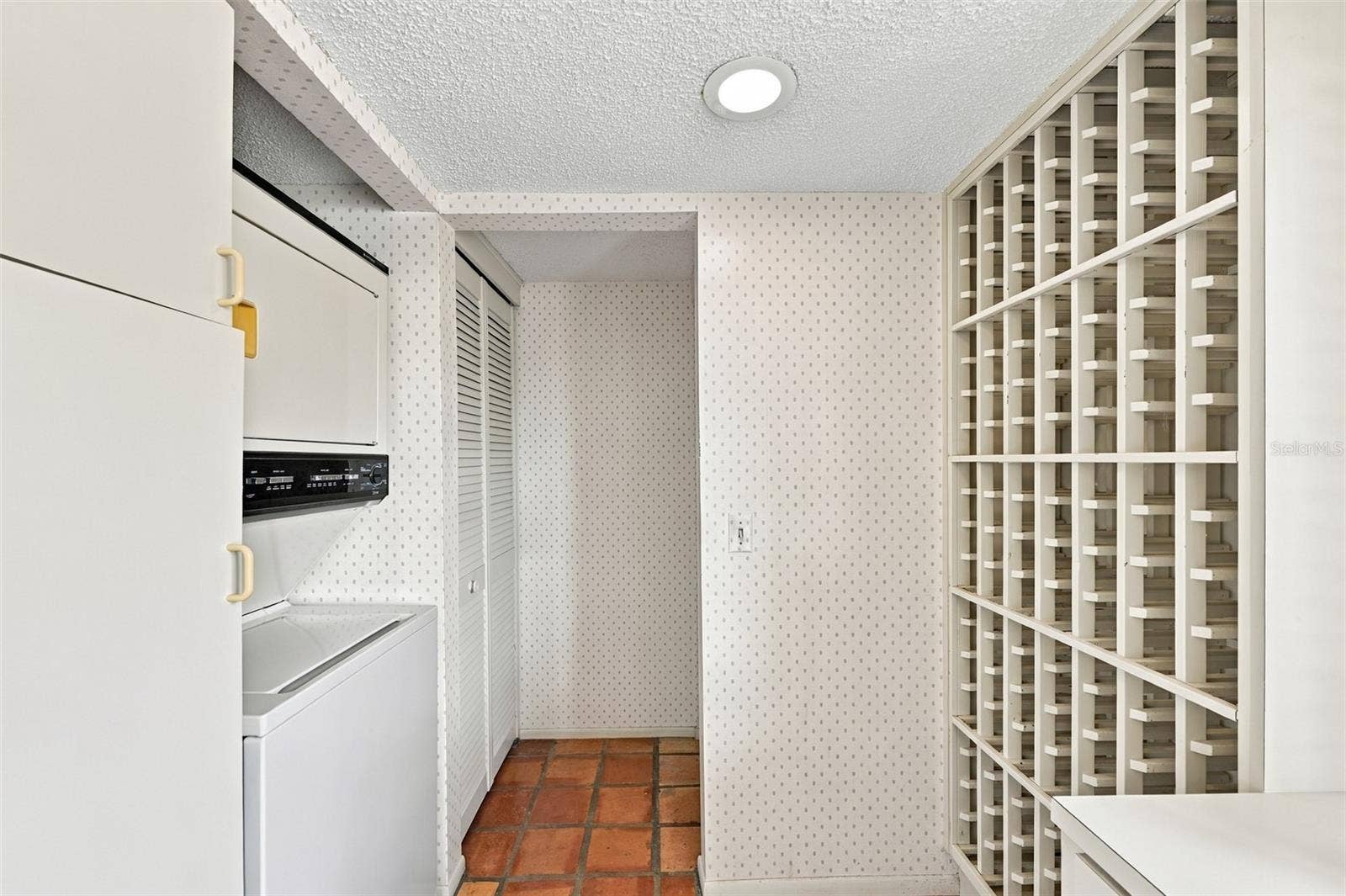 535 HAVEN POINT DRIVE, Treasure Island, FL 33706 535 HAVEN POINT DRIVE, Treasure Island, FL 33706