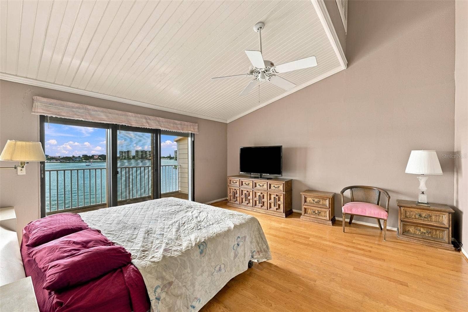 535 HAVEN POINT DRIVE, Treasure Island, FL 33706 535 HAVEN POINT DRIVE, Treasure Island, FL 33706