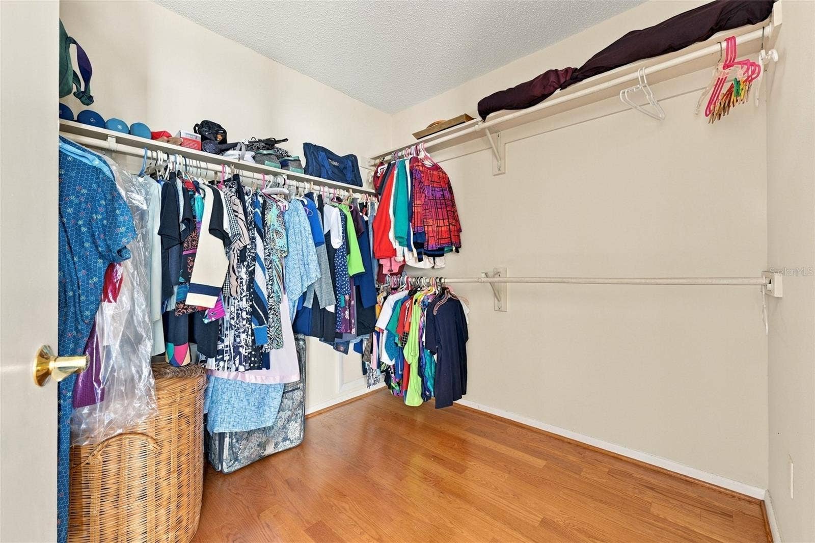 535 HAVEN POINT DRIVE, Treasure Island, FL 33706 535 HAVEN POINT DRIVE, Treasure Island, FL 33706