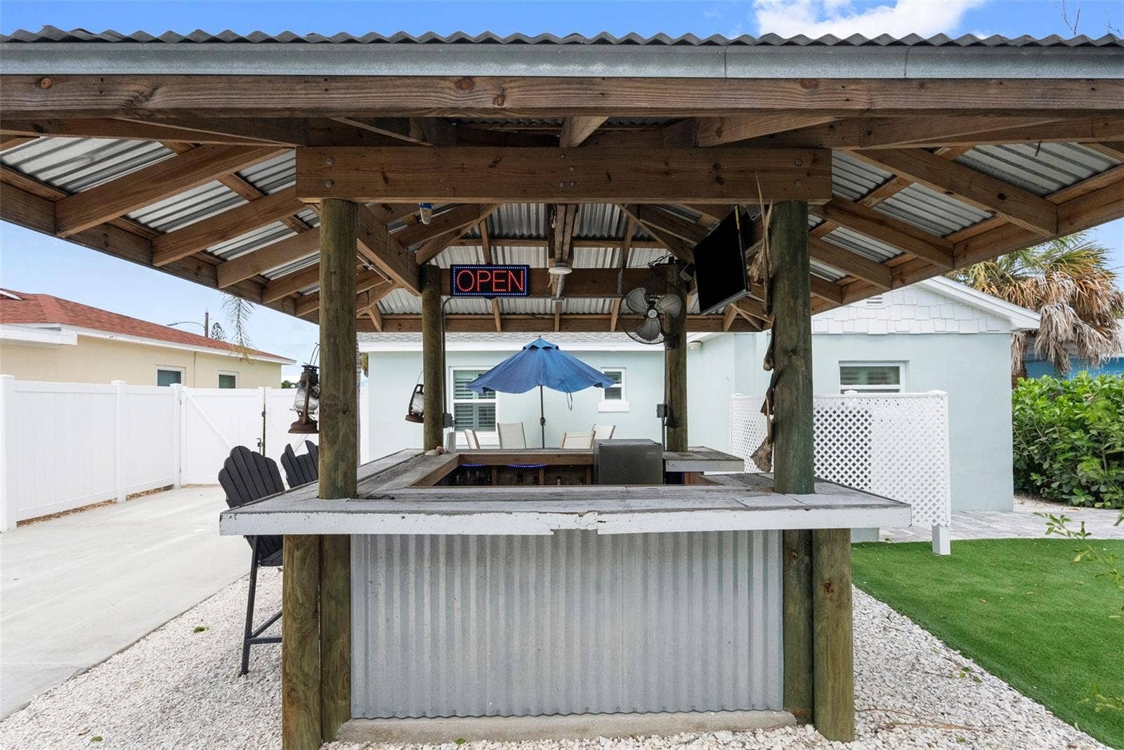 450 78TH AVENUE, St Pete Beach, FL 33706 450 78TH AVENUE, St Pete Beach, FL 33706