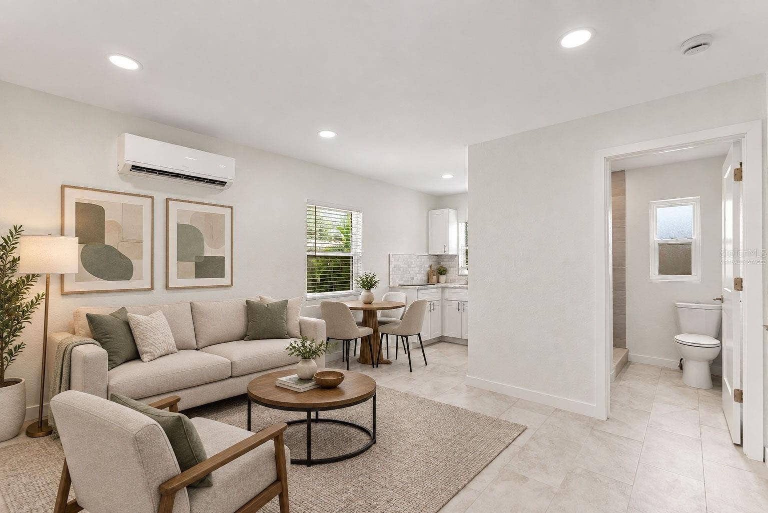 450 78TH AVENUE, St Pete Beach, FL 33706 (Virtually Staged) Studio