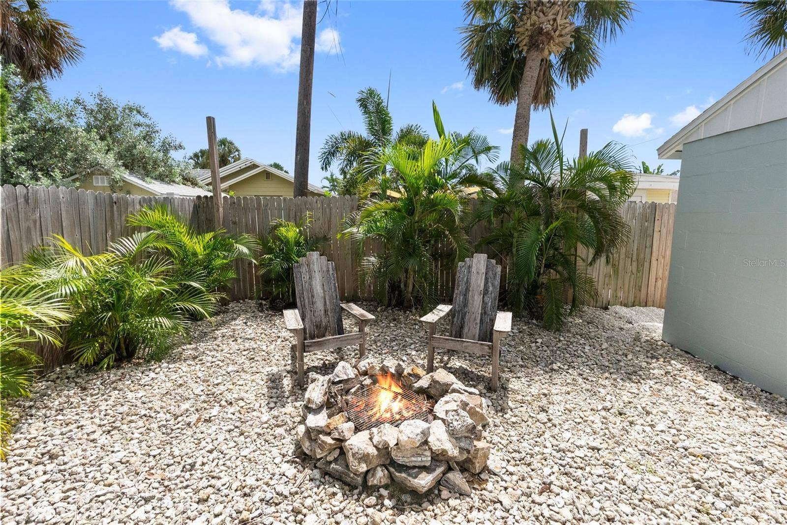 450 78TH AVENUE, St Pete Beach, FL 33706 450 78TH AVENUE, St Pete Beach, FL 33706
