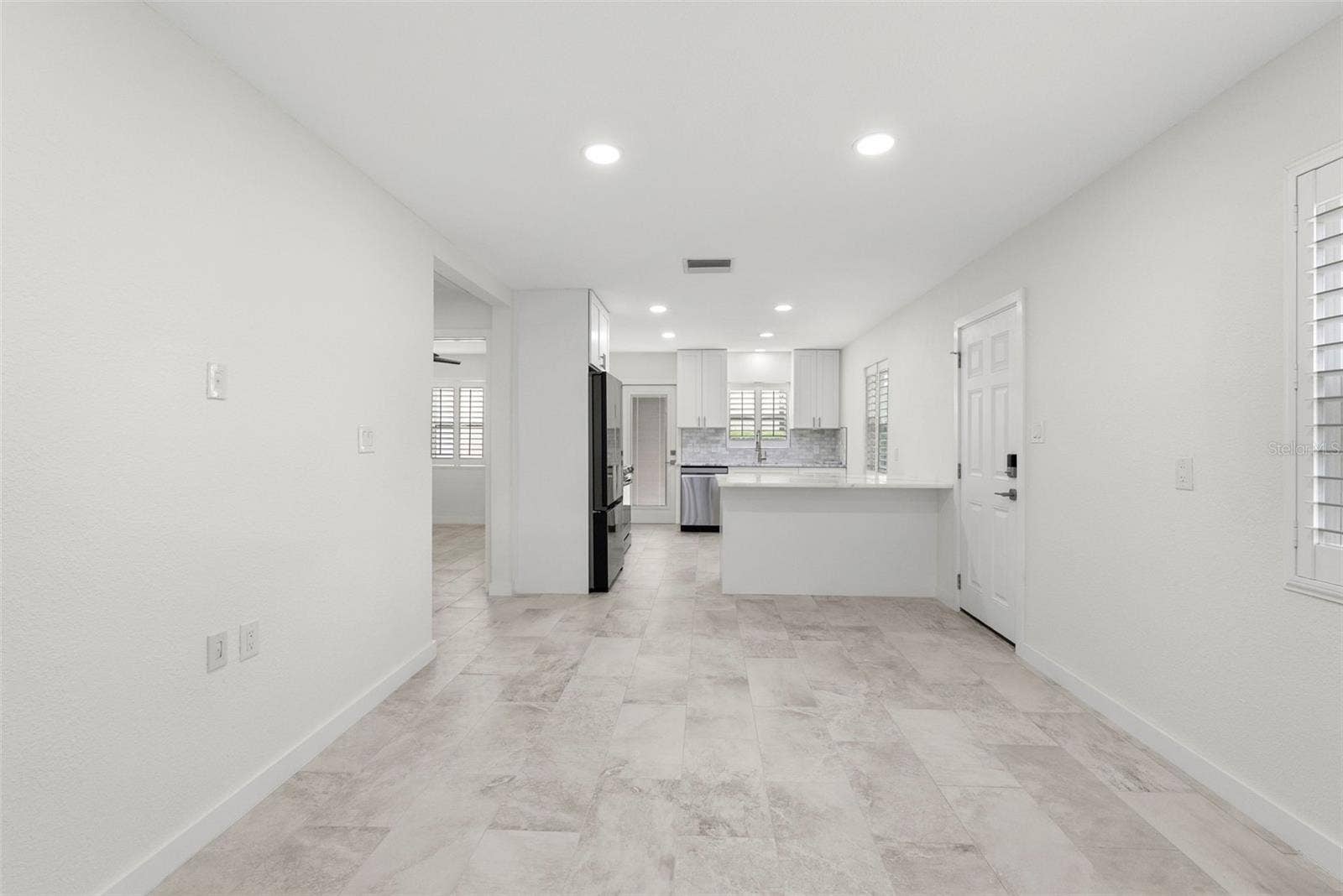 450 78TH AVENUE, St Pete Beach, FL 33706 450 78TH AVENUE, St Pete Beach, FL 33706