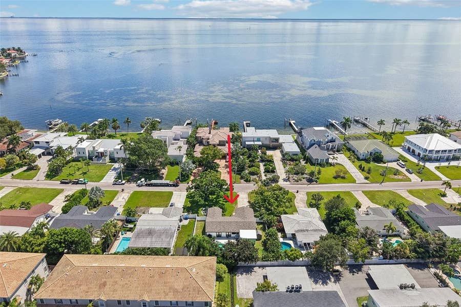 Property photo for 4600 BAYSHORE BOULEVARD NE, St Petersburg, FL