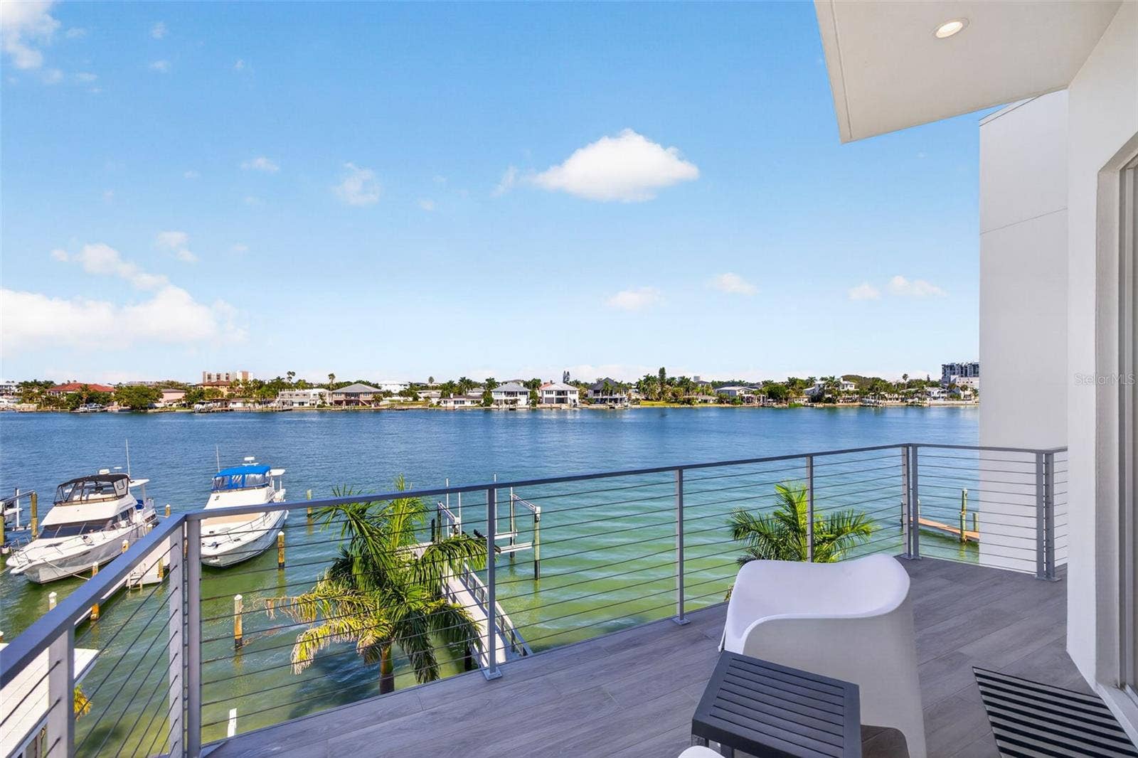 10209 GULF BOULEVARD, Treasure Island, FL 33706 10209 GULF BOULEVARD, Treasure Island, FL 33706