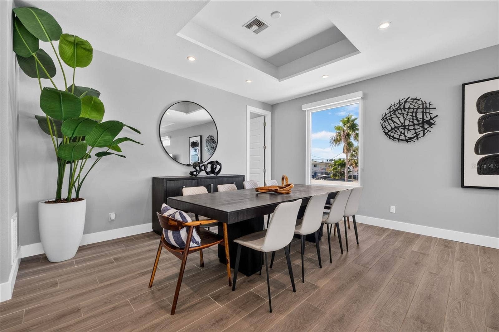 10209 GULF BOULEVARD, Treasure Island, FL 33706 10209 GULF BOULEVARD, Treasure Island, FL 33706