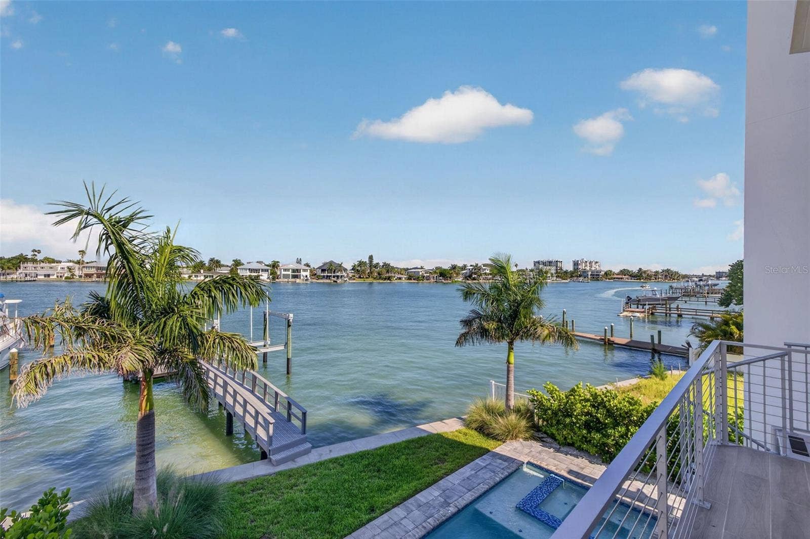 10209 GULF BOULEVARD, Treasure Island, FL 33706 10209 GULF BOULEVARD, Treasure Island, FL 33706