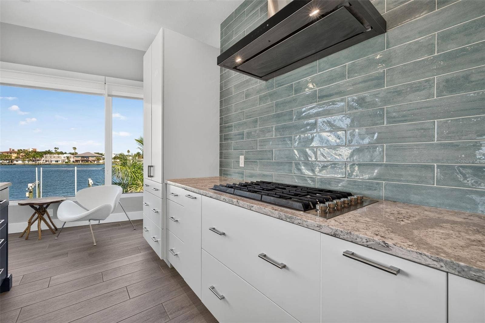 10209 GULF BOULEVARD, Treasure Island, FL 33706 10209 GULF BOULEVARD, Treasure Island, FL 33706