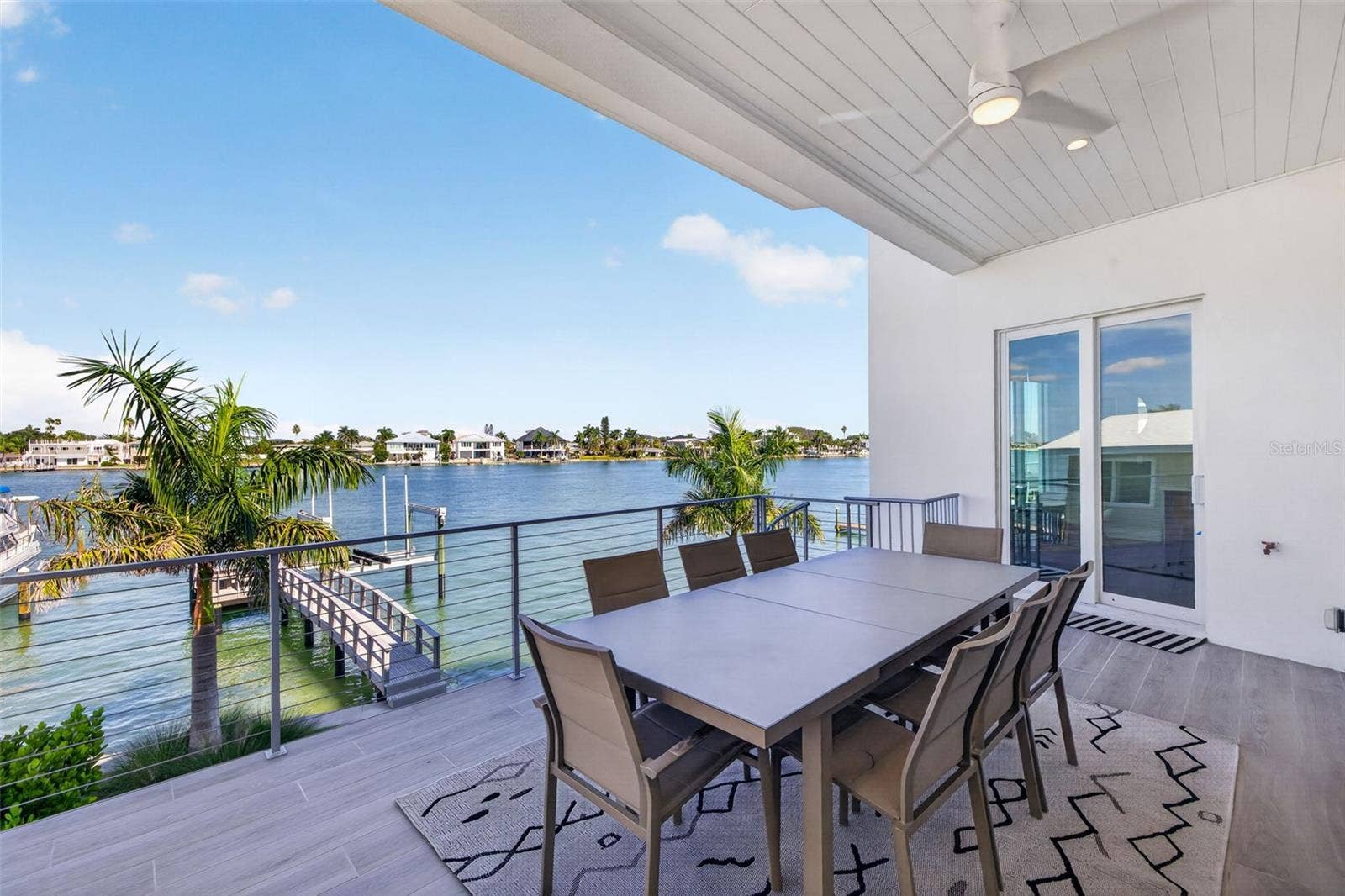 10209 GULF BOULEVARD, Treasure Island, FL 33706 10209 GULF BOULEVARD, Treasure Island, FL 33706