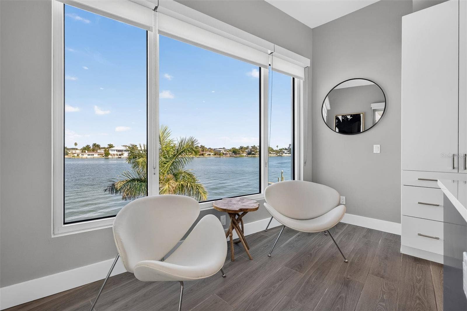10209 GULF BOULEVARD, Treasure Island, FL 33706 10209 GULF BOULEVARD, Treasure Island, FL 33706