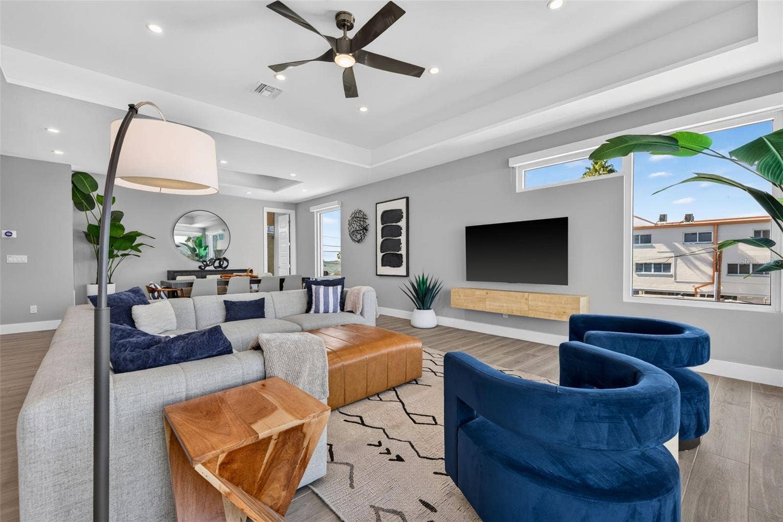 10209 GULF BOULEVARD, Treasure Island, FL 33706 10209 GULF BOULEVARD, Treasure Island, FL 33706
