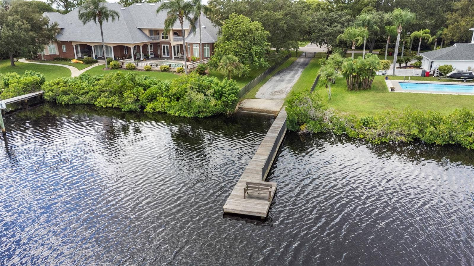 community dock