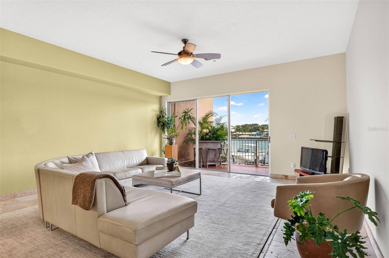 10071 GULF BOULEVARD, Treasure Island, FL 33706 10071 GULF BOULEVARD, Treasure Island, FL 33706