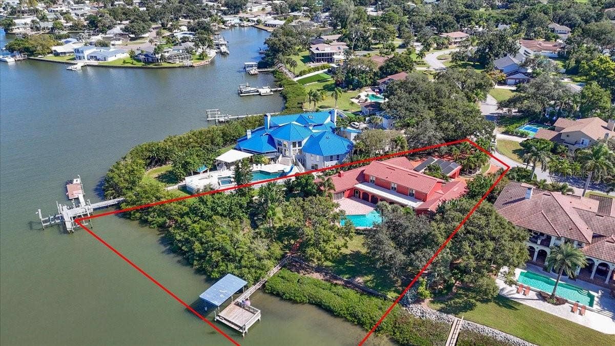2278 KINGS POINT DRIVE, Largo, FL 33774 2278 KINGS POINT DRIVE, Largo, FL 33774