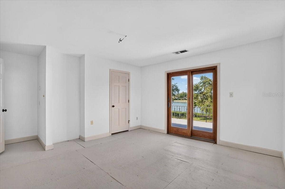 2278 KINGS POINT DRIVE, Largo, FL 33774 2278 KINGS POINT DRIVE, Largo, FL 33774