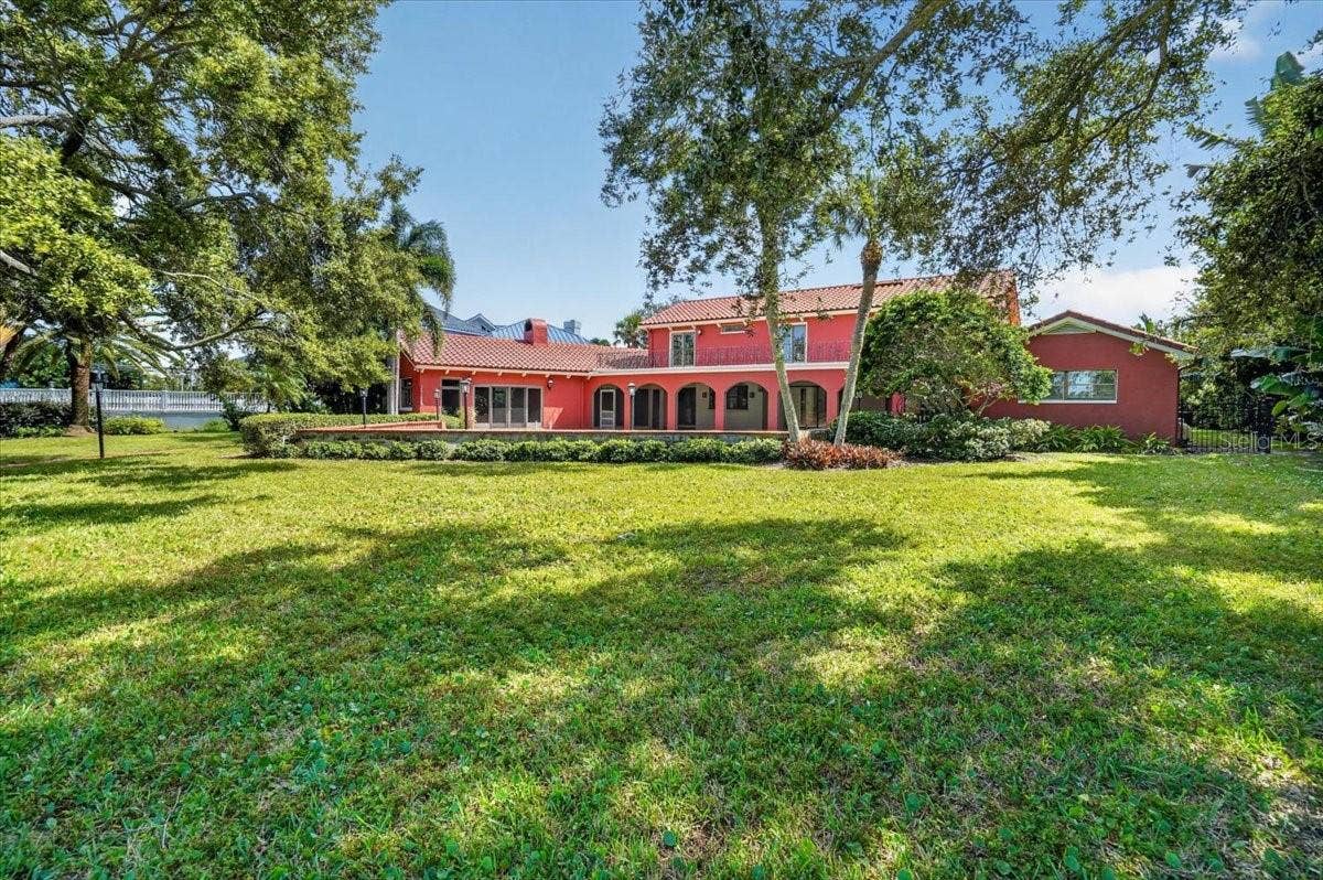 2278 KINGS POINT DRIVE, Largo, FL 33774 2278 KINGS POINT DRIVE, Largo, FL 33774