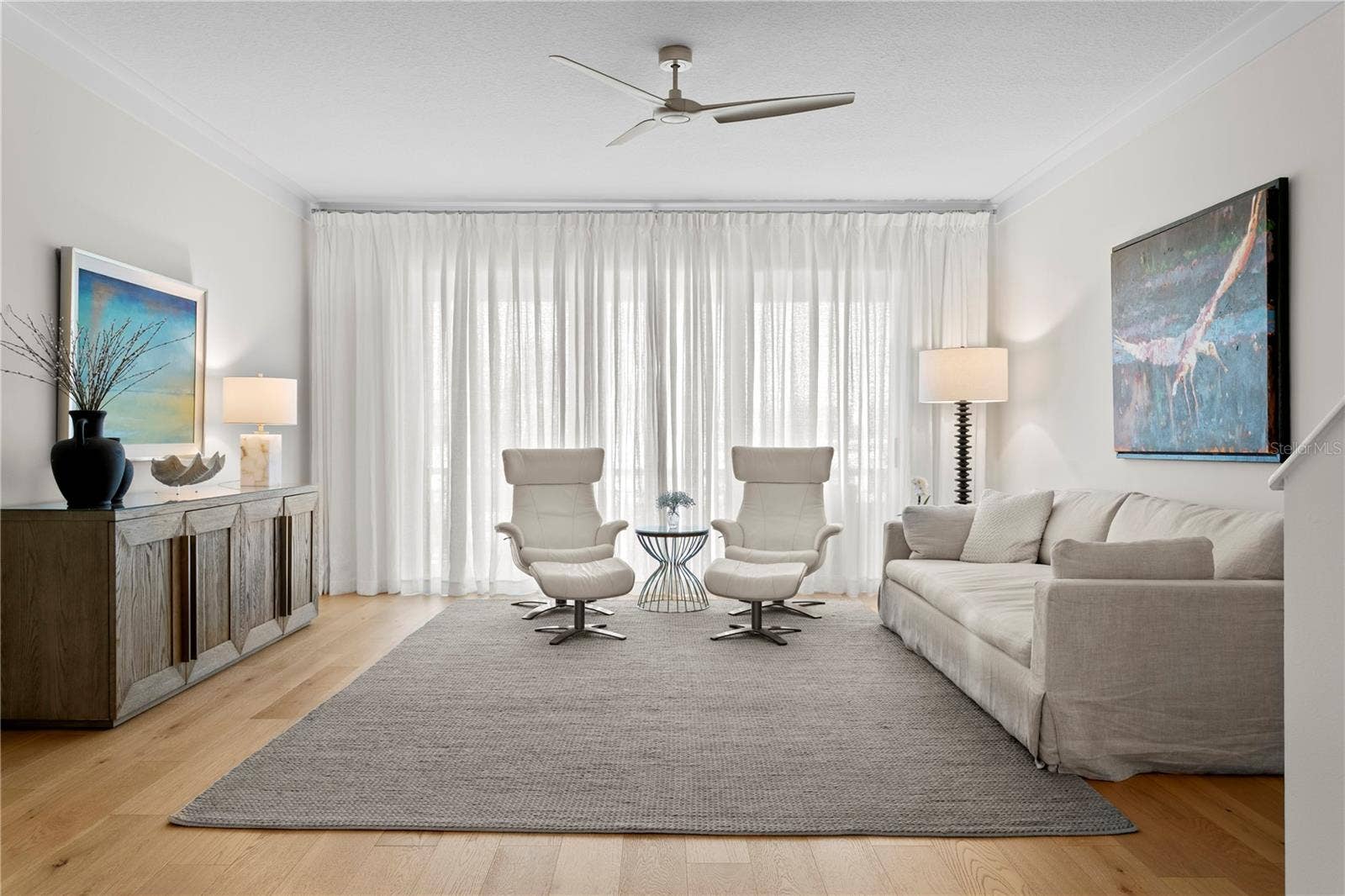 1067 PINELLAS BAYWAY S, St Petersburg, FL 33715 2nd level living room