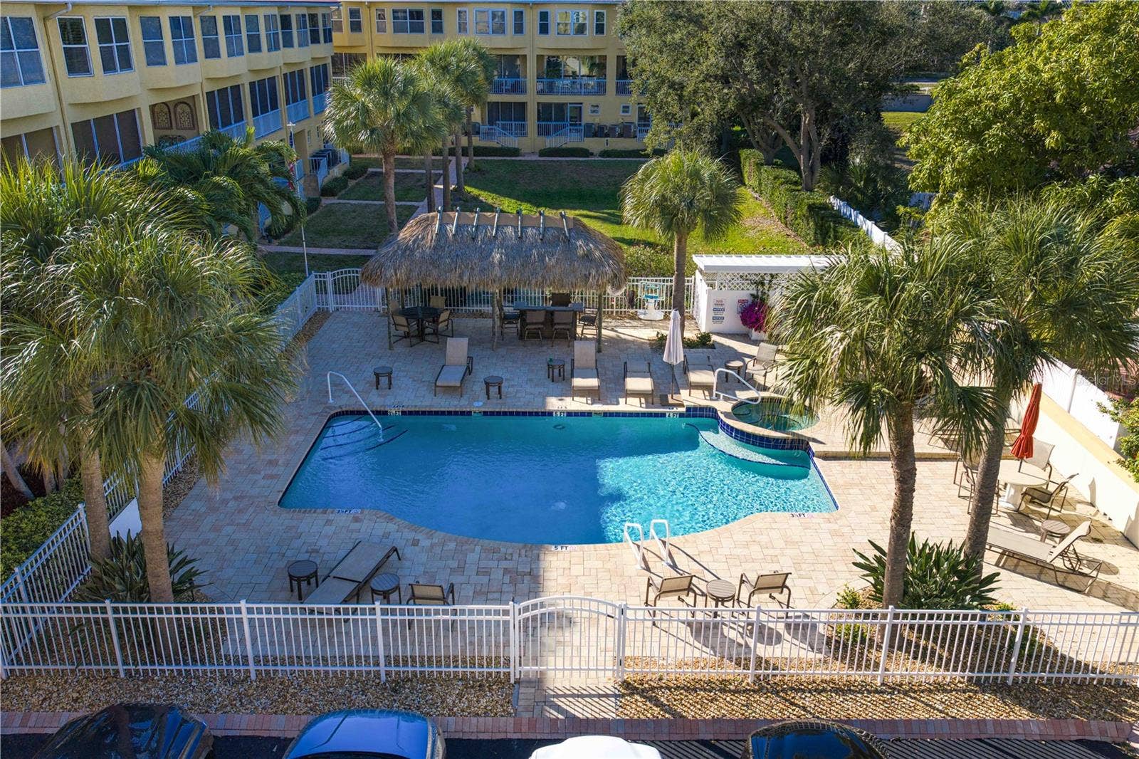 1067 PINELLAS BAYWAY S, St Petersburg, FL 33715 Community Pool