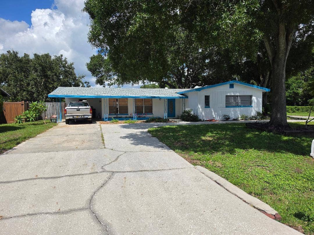 4601 W PRICE AVENUE, Tampa, FL 33611 4601 W PRICE AVENUE, Tampa, FL 33611