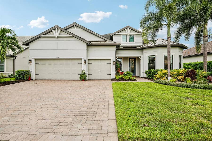 Property photo for 7973 GRANDE SHORES DRIVE, Sarasota, FL