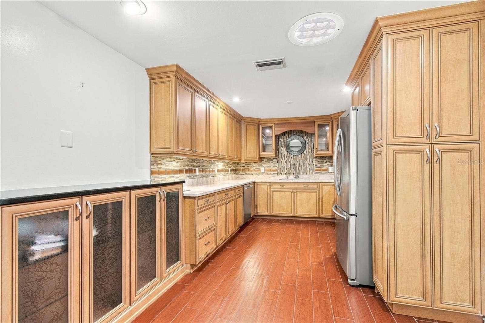 2254 HERON CIR, Clearwater, FL 33762 2254 HERON CIR, Clearwater, FL 33762