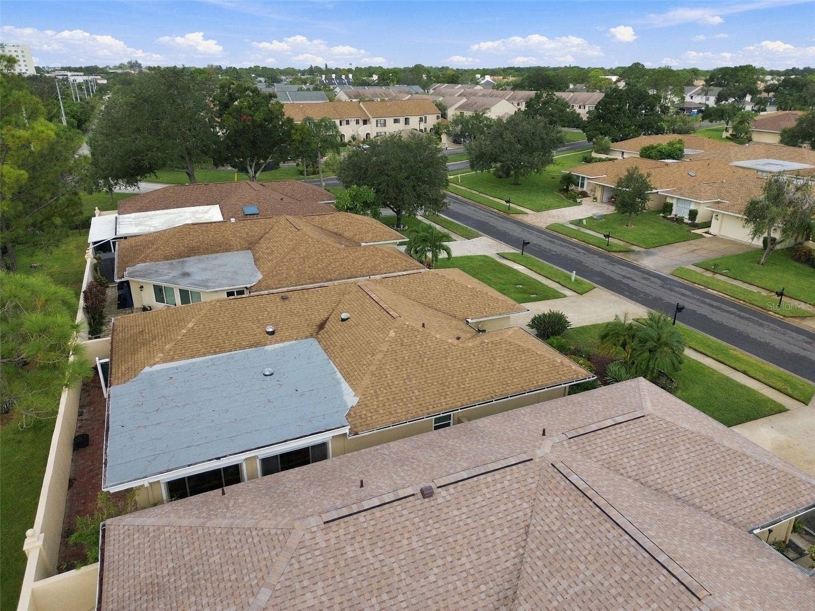2254 HERON CIR, Clearwater, FL 33762 2254 HERON CIR, Clearwater, FL 33762