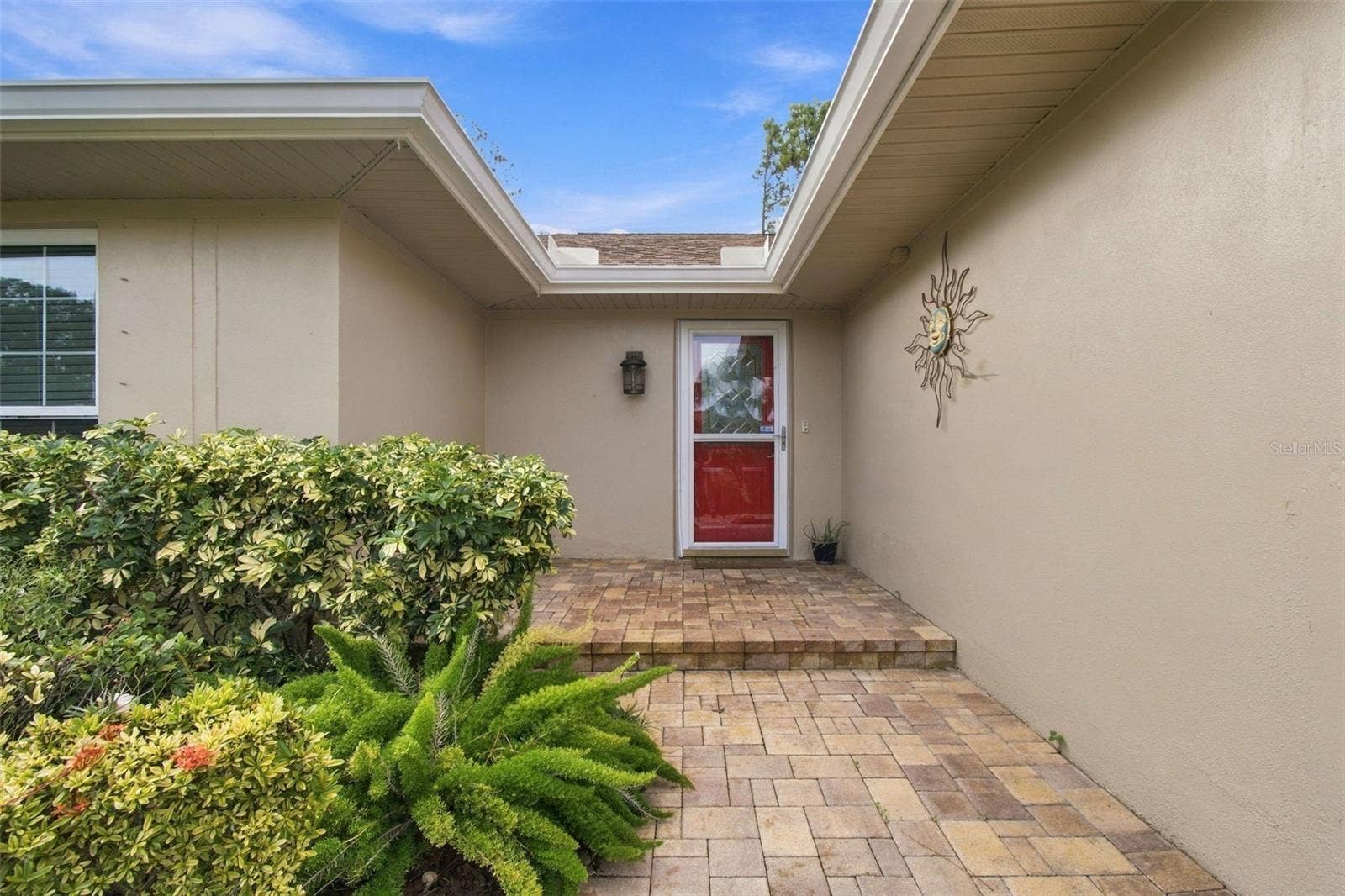 2254 HERON CIR, Clearwater, FL 33762 2254 HERON CIR, Clearwater, FL 33762