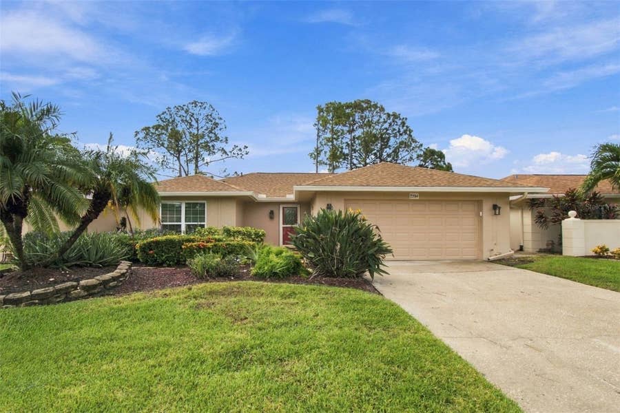 Property photo for 2254 HERON CIR, Clearwater, FL
