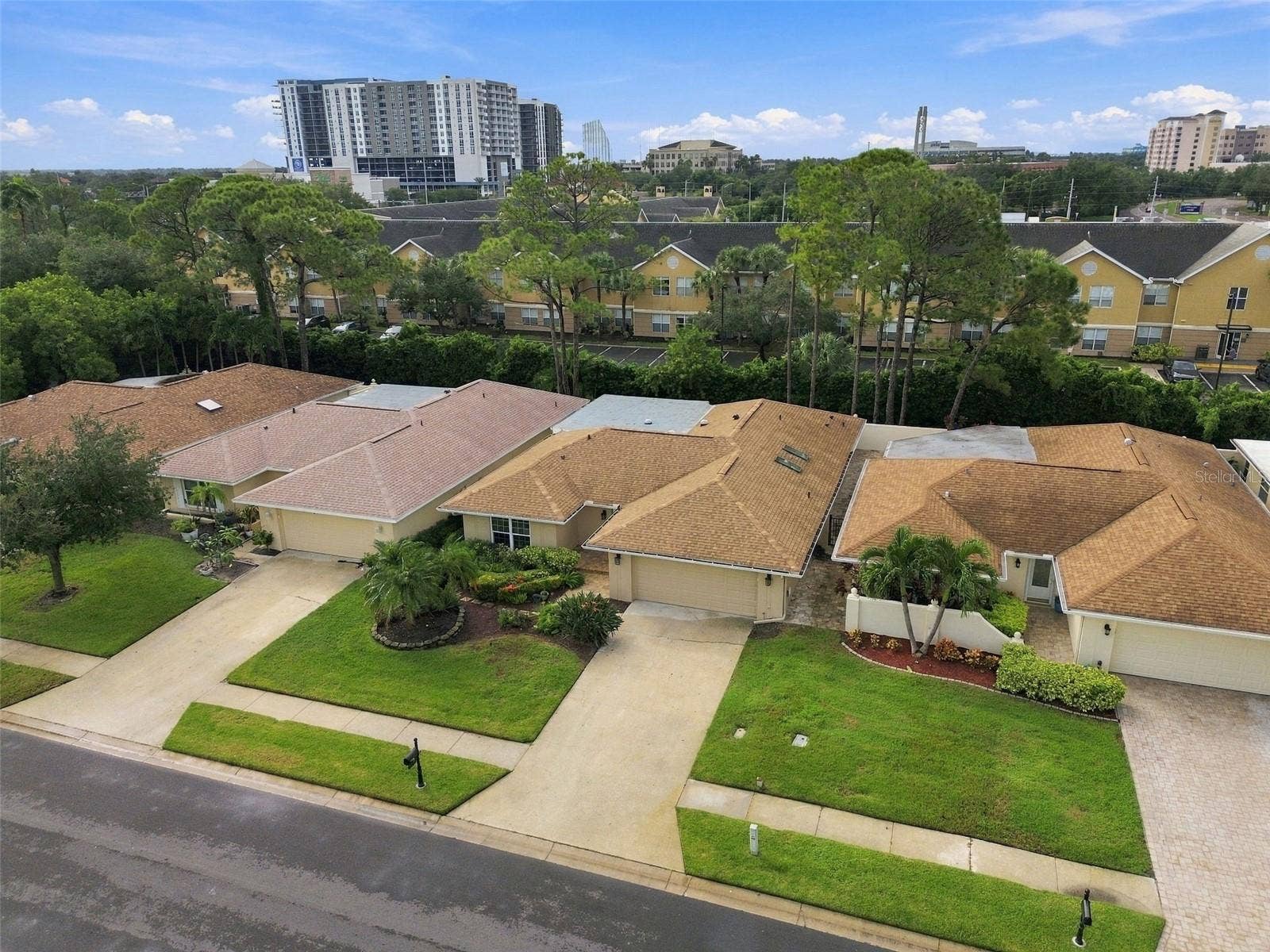 2254 HERON CIR, Clearwater, FL 33762 2254 HERON CIR, Clearwater, FL 33762