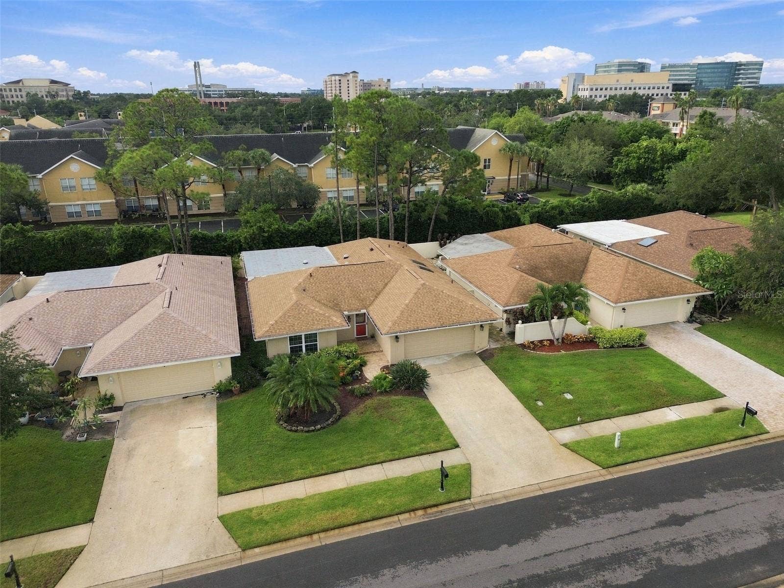 2254 HERON CIR, Clearwater, FL 33762 2254 HERON CIR, Clearwater, FL 33762