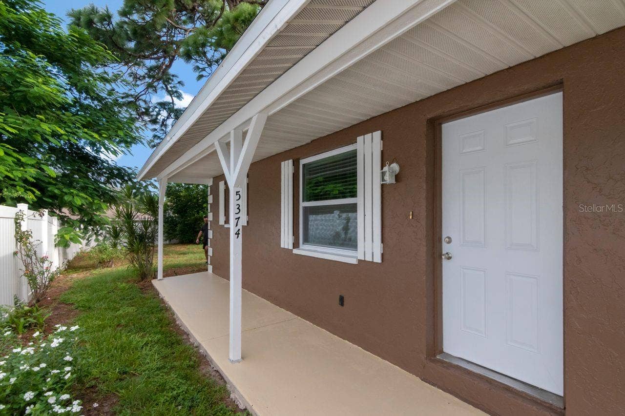 5374/5376 SCHOOL ROAD, New Port Richey, FL 34652 5374/5376 SCHOOL ROAD, New Port Richey, FL 34652