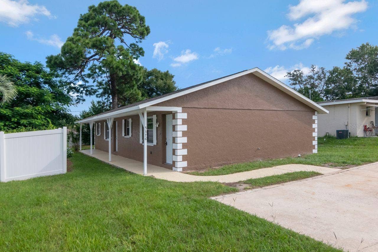 5374/5376 SCHOOL ROAD, New Port Richey, FL 34652 5374/5376 SCHOOL ROAD, New Port Richey, FL 34652