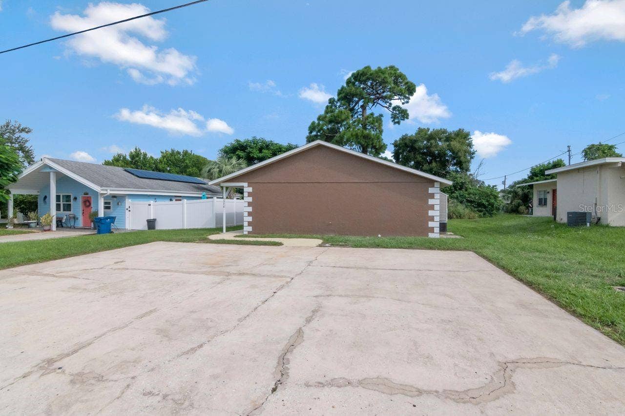 5374/5376 SCHOOL ROAD, New Port Richey, FL 34652 5374/5376 SCHOOL ROAD, New Port Richey, FL 34652