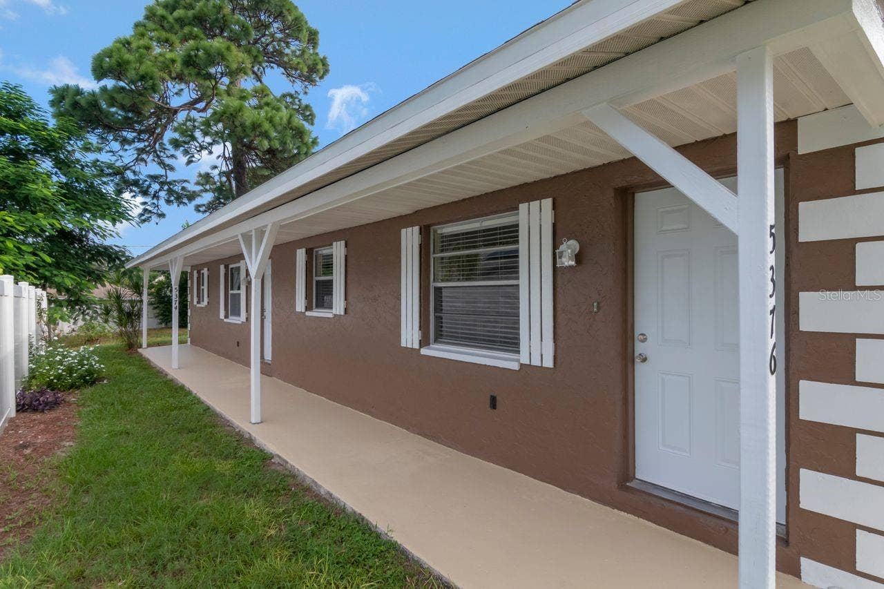 5374/5376 SCHOOL ROAD, New Port Richey, FL 34652 5374/5376 SCHOOL ROAD, New Port Richey, FL 34652