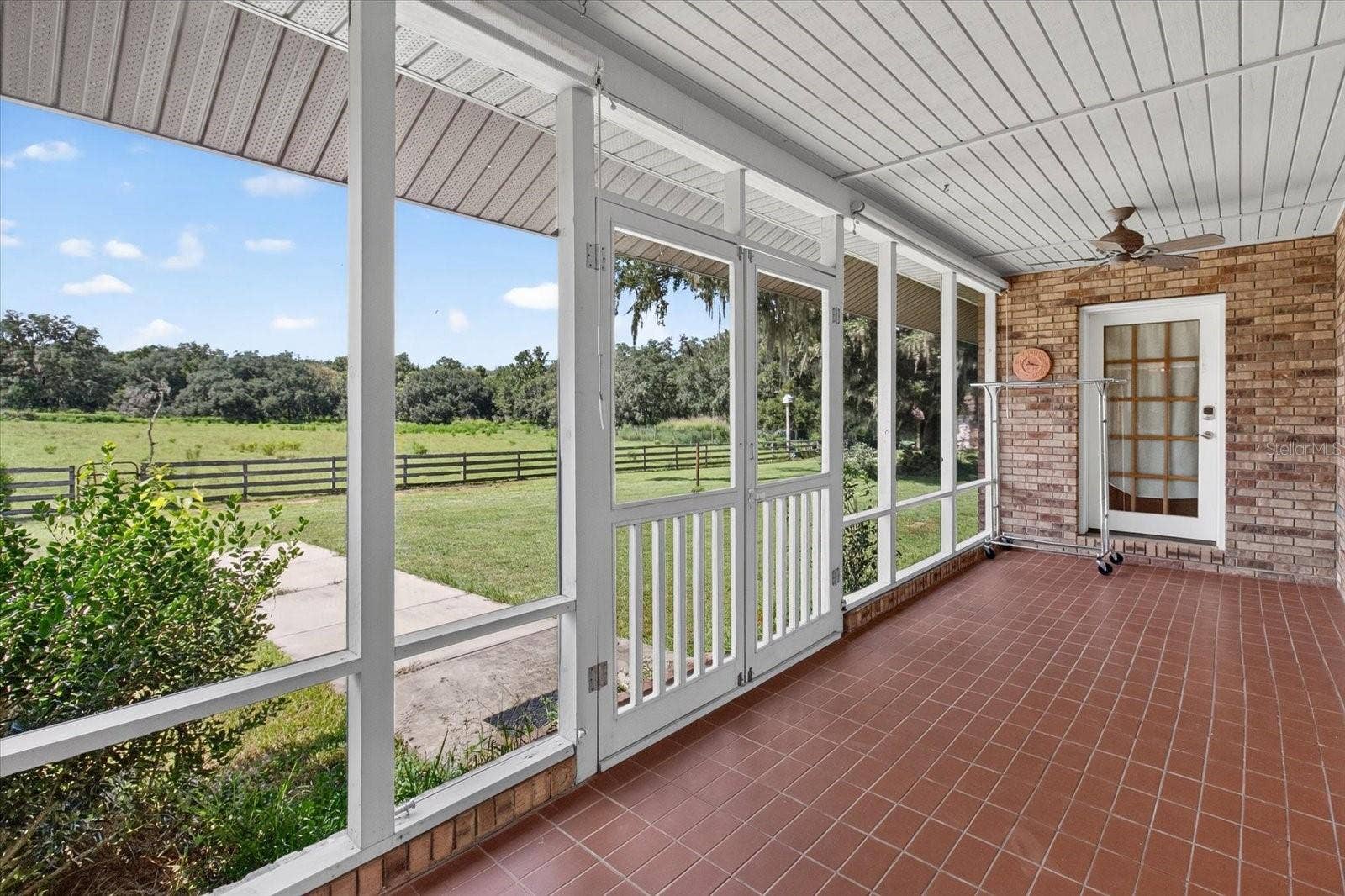 9229 FORT KING ROAD, Dade City, FL 33525
