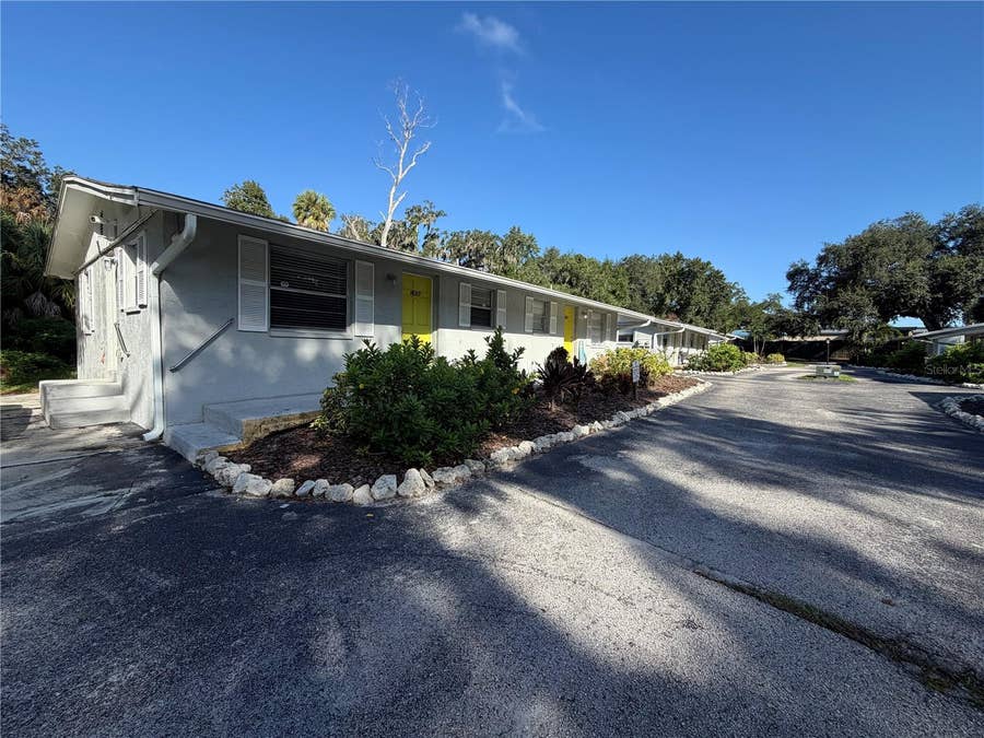Property photo for 8019 EMI ANN LANE, Riverview, FL