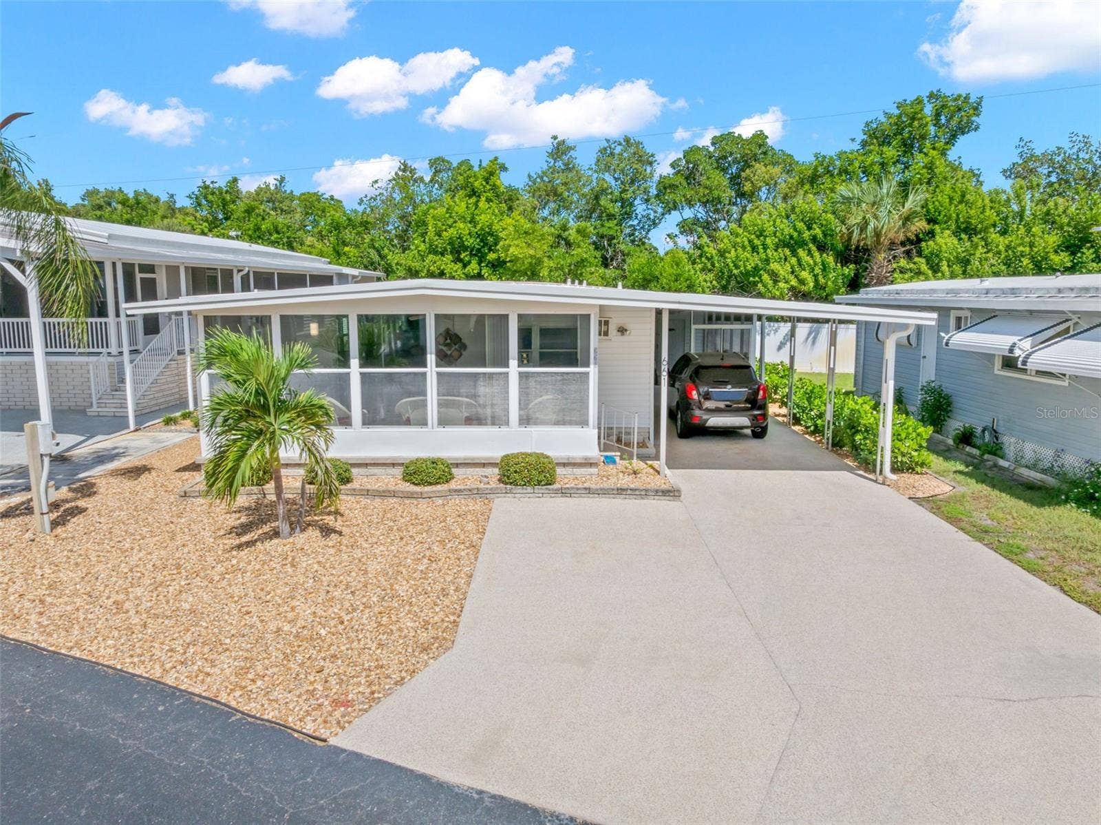 661 MOUNT PINEY AVENUE NE, #697, St Petersburg, FL 33702 661 MOUNT PINEY AVENUE NE, #697, St Petersburg, FL 33702