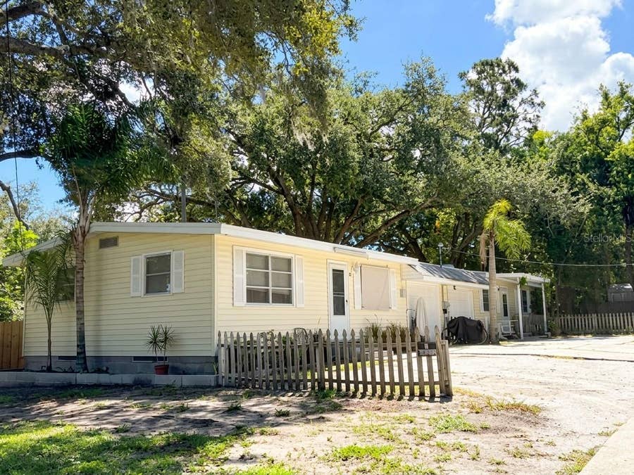 Property photo for 211 4TH PLACE SW, Largo, FL