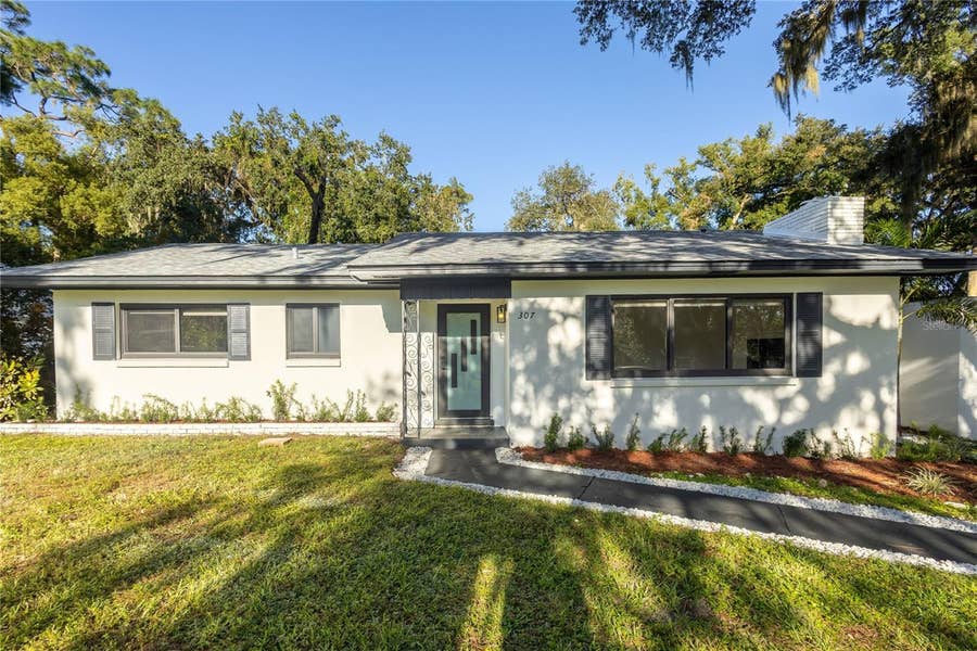 Property photo for 307 GLEN BURNIE AVENUE, Temple Terrace, FL