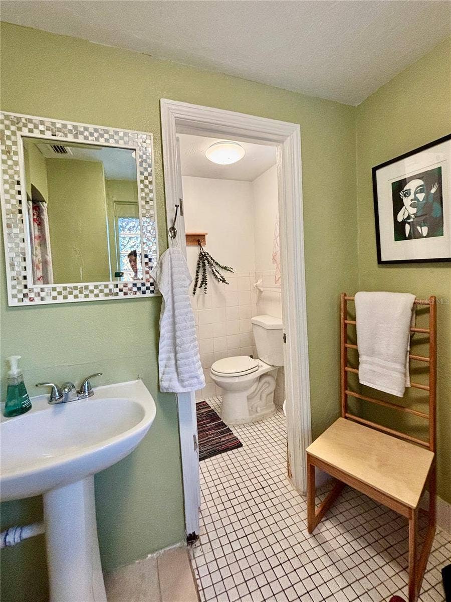 1901 3RD STREET S, St Petersburg, FL 33705 1901 3RD STREET S, St Petersburg, FL 33705