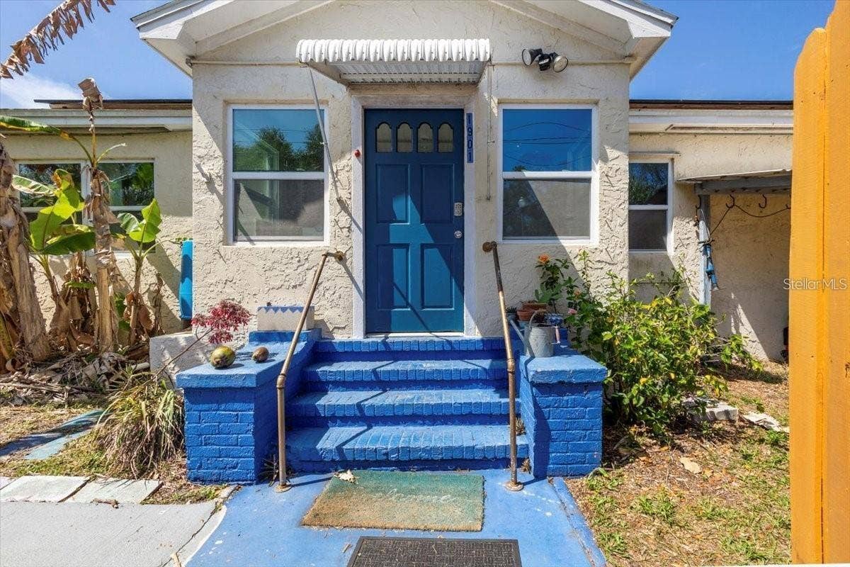 1901 3RD STREET S, St Petersburg, FL 33705 1901 3RD STREET S, St Petersburg, FL 33705