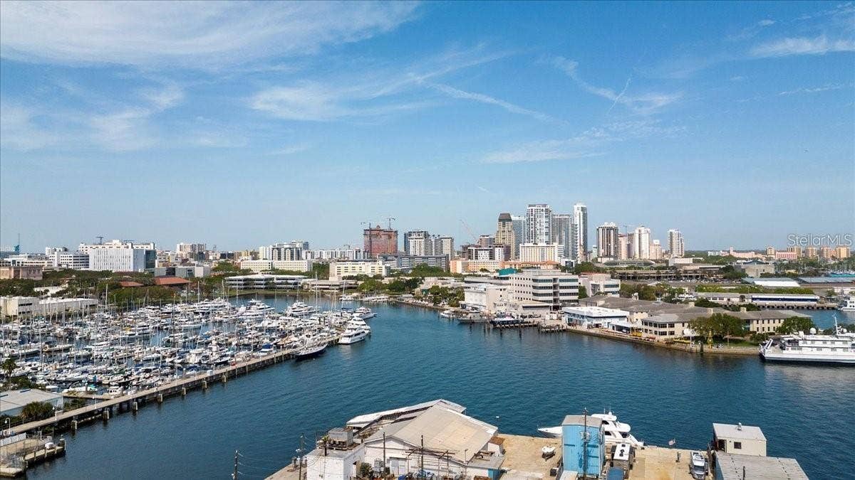 1901 3RD STREET S, St Petersburg, FL 33705 1901 3RD STREET S, St Petersburg, FL 33705