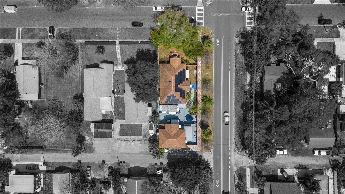 1901 3RD STREET S, St Petersburg, FL 33705 1901 3RD STREET S, St Petersburg, FL 33705