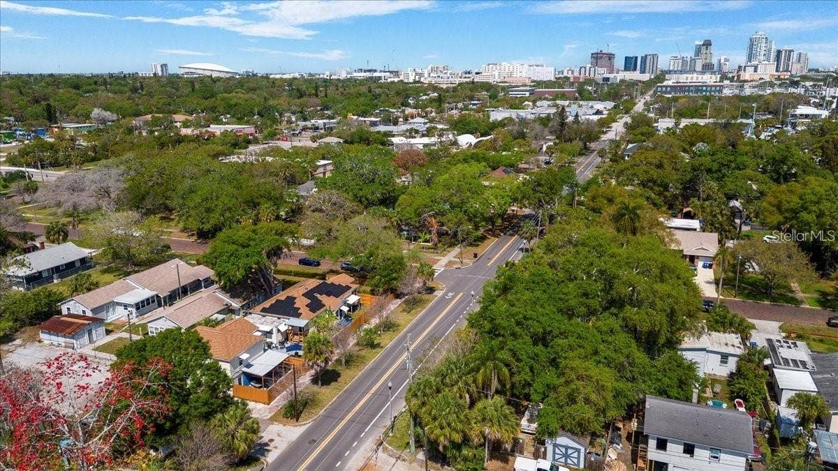 1901 3RD STREET S, St Petersburg, FL 33705 1901 3RD STREET S, St Petersburg, FL 33705