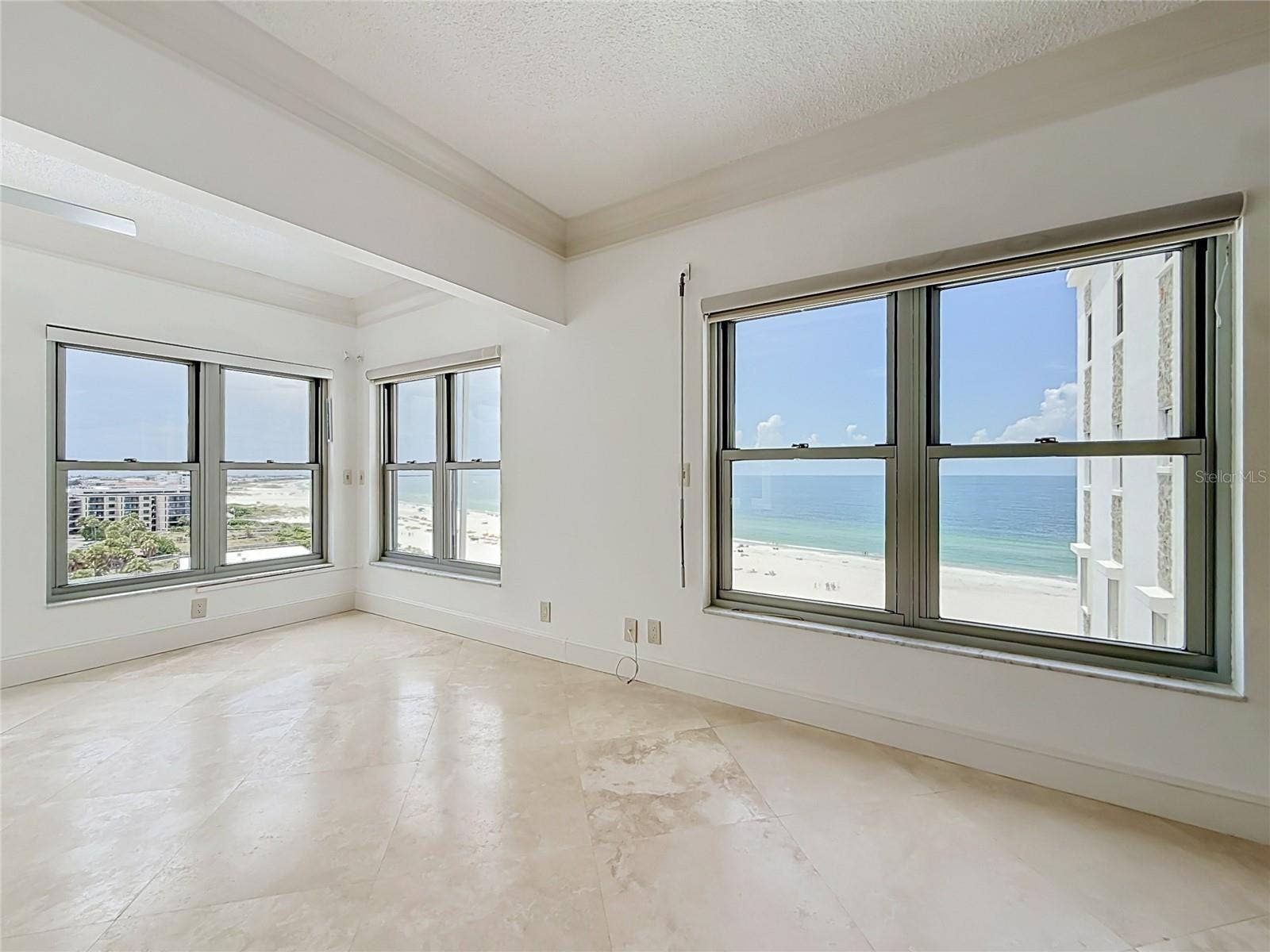 4950 GULF BOULEVARD, #903, St Pete Beach, FL 33706 4950 GULF BOULEVARD, #903, St Pete Beach, FL 33706