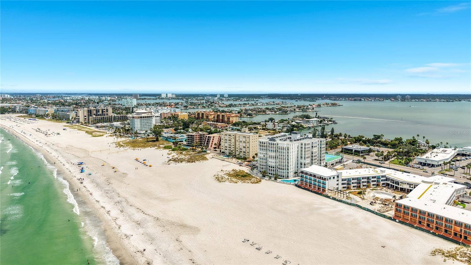 4950 GULF BOULEVARD, #903, St Pete Beach, FL 33706 4950 GULF BOULEVARD, #903, St Pete Beach, FL 33706