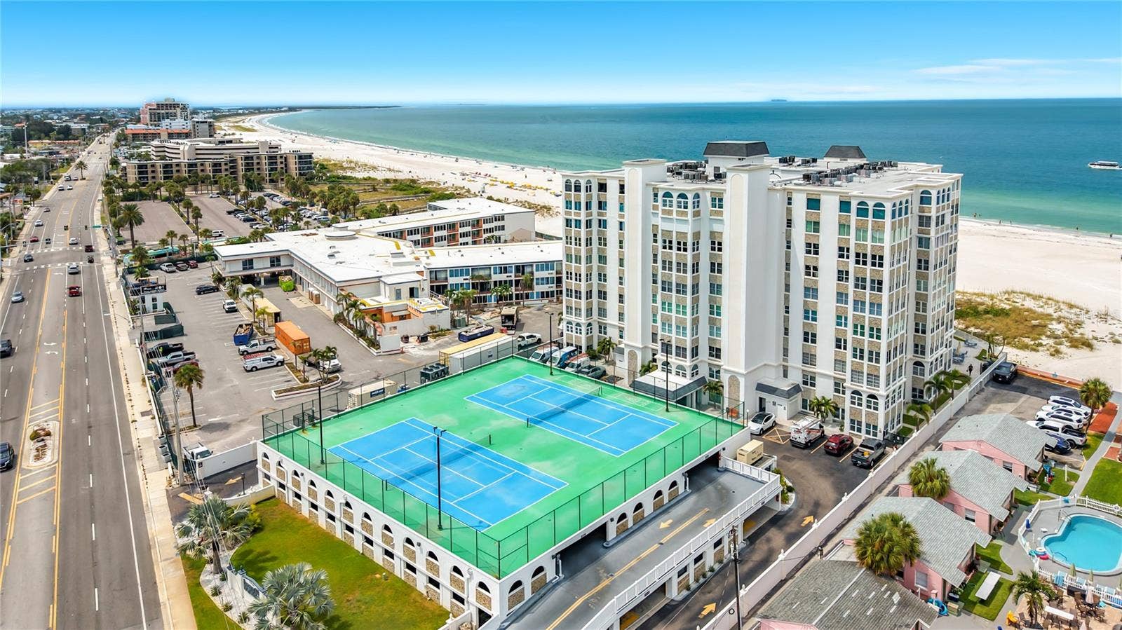 4950 GULF BOULEVARD, #903, St Pete Beach, FL 33706 4950 GULF BOULEVARD, #903, St Pete Beach, FL 33706