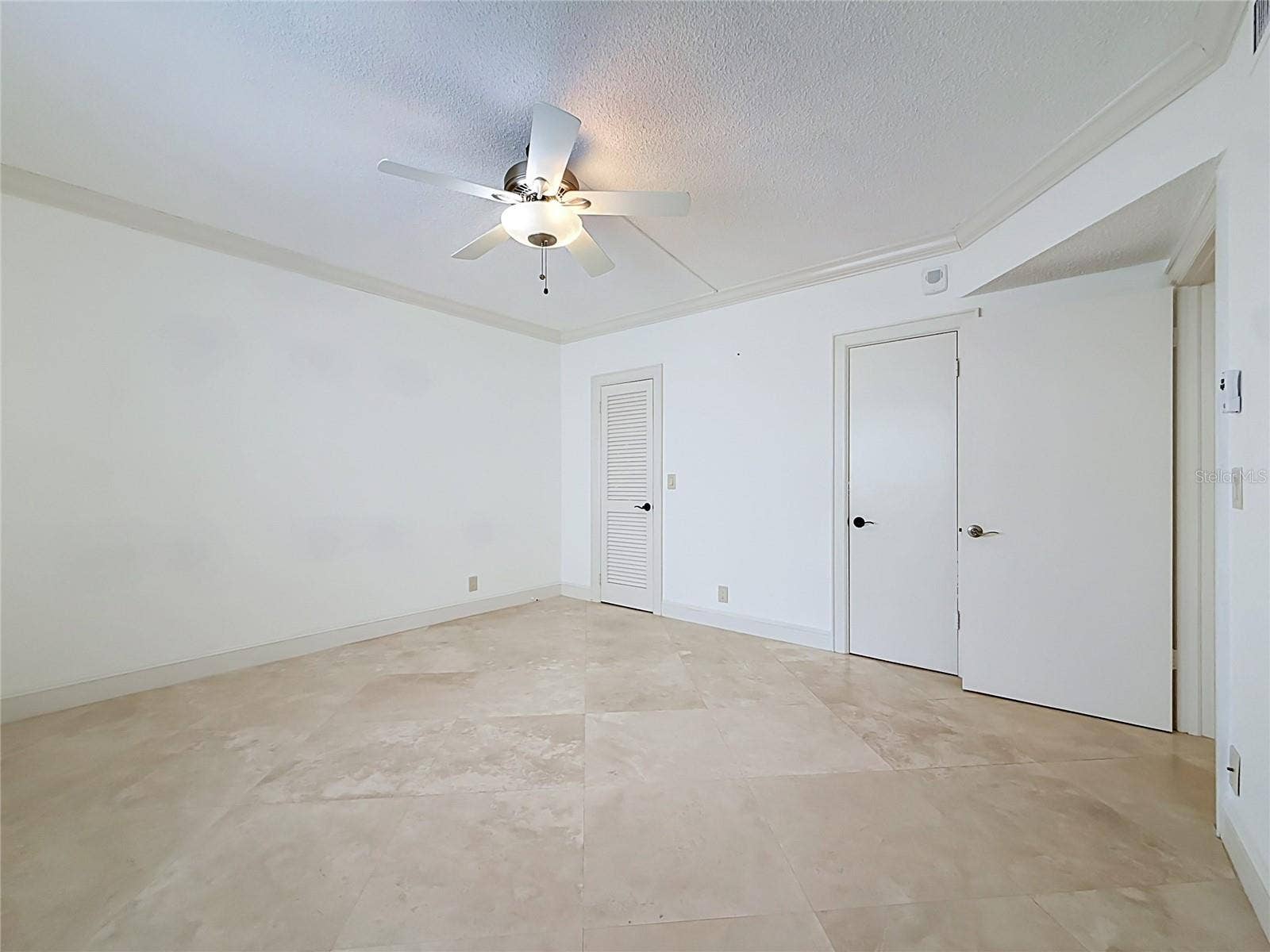 4950 GULF BOULEVARD, #903, St Pete Beach, FL 33706 4950 GULF BOULEVARD, #903, St Pete Beach, FL 33706