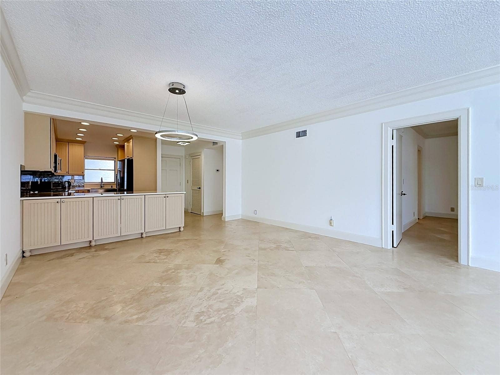 4950 GULF BOULEVARD, #903, St Pete Beach, FL 33706 4950 GULF BOULEVARD, #903, St Pete Beach, FL 33706